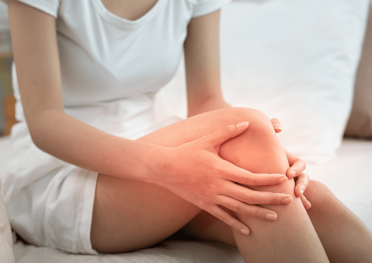 woman with inflamed knee
